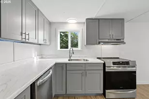 1901 SE Minter Bridge Rd, Hillsboro, OR 97123 - Photo 10