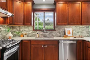 16070 S Holcomb Blvd, Oregon City, OR 97045 - Photo 12
