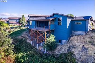 160 Blue Heron Ct, The Dalles, OR 97058 - Photo 6