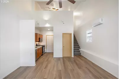 2879 NE Division St, Gresham, OR 97030 - Photo 4