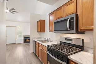 2879 NE Division St, Gresham, OR 97030 - Photo 16