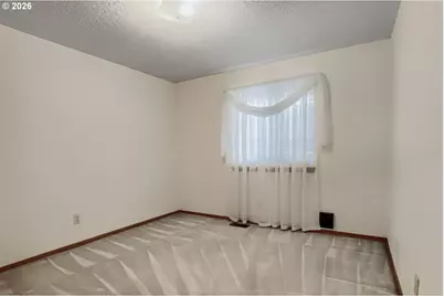 4725 SW Palatine St, Portland, OR 97219 - Photo 20