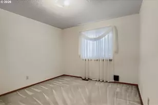4725 SW Palatine St, Portland, OR 97219 - Photo 20