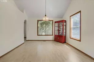 4725 SW Palatine St, Portland, OR 97219 - Photo 10