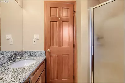 4725 SW Palatine St, Portland, OR 97219 - Photo 28