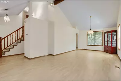 4725 SW Palatine St, Portland, OR 97219 - Photo 8