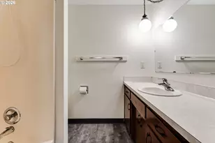 2515 Willona Dr, Eugene, OR 97408 - Photo 14