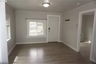 608 S 6th Ave, Kelso, WA 98626 - Photo 6