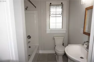 608 S 6th Ave, Kelso, WA 98626 - Photo 14
