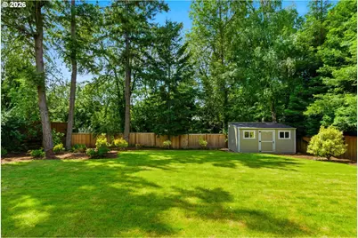 2109 Wembley Park Rd, Lake Oswego, OR 97034 - Photo 38