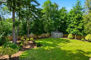 2109 Wembley Park Rd, Lake Oswego, OR 97034 - Photo 2