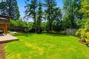 2109 Wembley Park Rd, Lake Oswego, OR 97034 - Photo 16