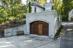 1820 E 28th Ave, Eugene, OR 97403 - Photo 4