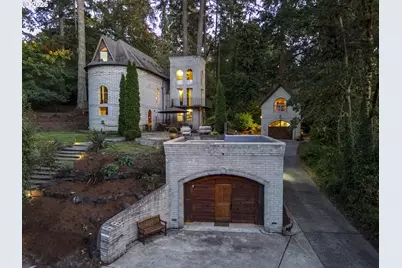 1820 E 28th Ave, Eugene, OR 97403 - Photo 1