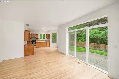 8416 SW Cedarcrest St, Portland, OR 97223 - Photo 22