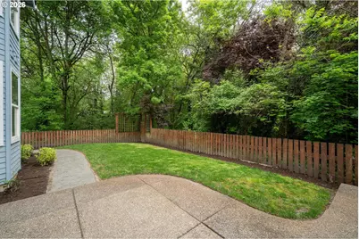 8416 SW Cedarcrest St, Portland, OR 97223 - Photo 42