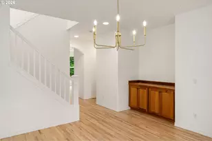 8416 SW Cedarcrest St, Portland, OR 97223 - Photo 8