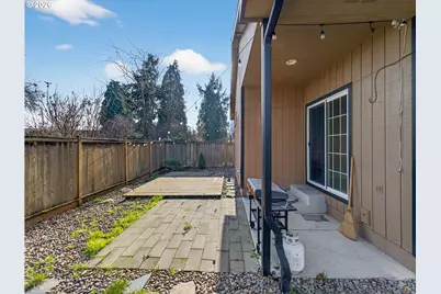 3647 Lodenquai Ln, Eugene, OR 97404 - Photo 32