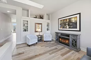 3710 River Heights Drive, Springfield, OR 97477 - Photo 10