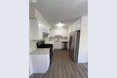 9805 N Central St, Portland, OR 97203 - Photo 6