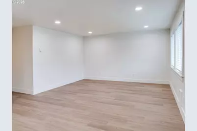 1218 NW Lake St, Newport, OR 97365 - Photo 12