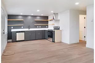 1218 NW Lake St, Newport, OR 97365 - Photo 8