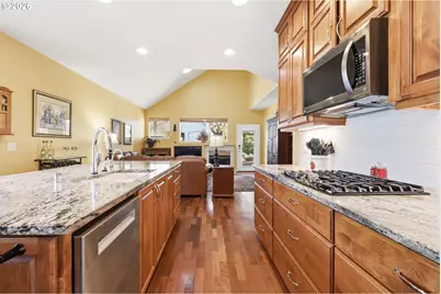 8913 NE 13th St, Vancouver, WA 98664 - Photo 18