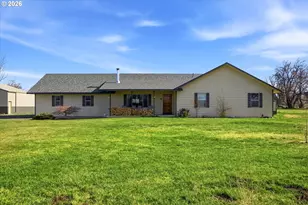 495 SW Second St, Irrigon, OR 97844 - Photo 2