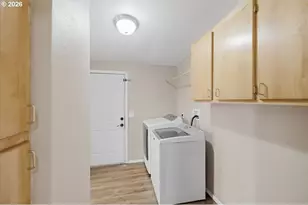 905 Mountain View Rd, Sweet Home, OR 97386 - Photo 30