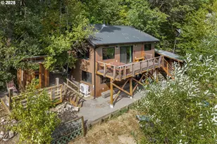 183 Condit Dr, White Salmon, WA 98672 - Photo 36