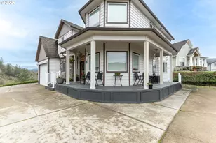 860 NE Ventura St, Roseburg, OR 97470 - Photo 2