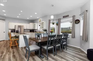 860 NE Ventura St, Roseburg, OR 97470 - Photo 14