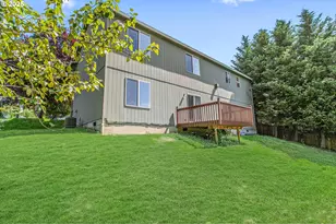 3113 NW Pacific Rim Dr, Camas, WA 98607 - Photo 24