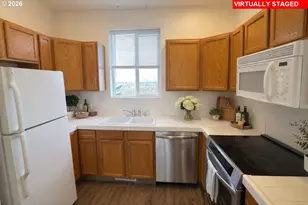 3113 NW Pacific Rim Dr, Camas, WA 98607 - Photo 4