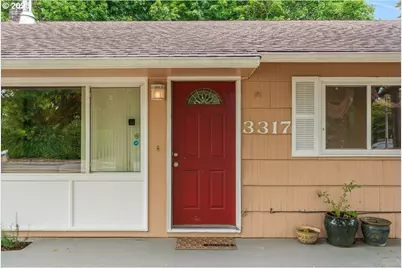 3317 SE 112th Ave, Portland, OR 97266 - Photo 4