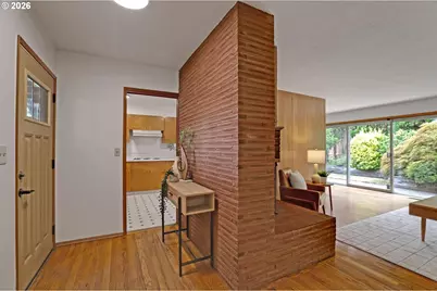 12820 SW Bowmont St, Portland, OR 97225 - Photo 4