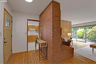 12820 SW Bowmont St, Portland, OR 97225 - Photo 4