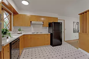 12820 SW Bowmont St, Portland, OR 97225 - Photo 12
