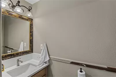 1448 SE 148th Ave, Portland, OR 97233 - Photo 12