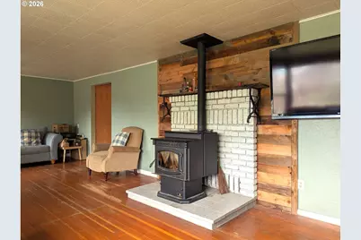 76232 Beech St, Oakridge, OR 97463 - Photo 12