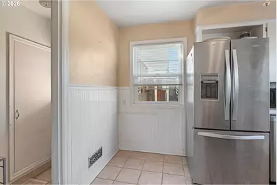 10 N Buffalo St, Portland, OR 97217 - Photo 16