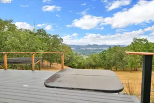 190 Paradise Point Ln, Roseburg, OR 97471 - Photo 28