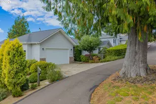 3619 Ocean View Dr, Florence, OR 97439 - Photo 4
