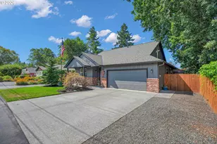 9683 SE 37th Ave, Milwaukie, OR 97222 - Photo 46
