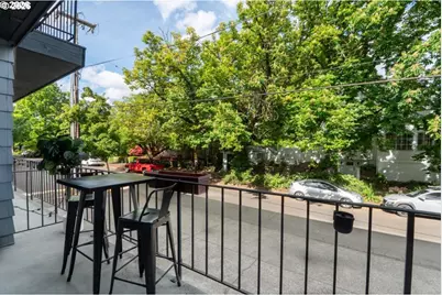 1827 NE Multnomah St, Portland, OR 97232 - Photo 22