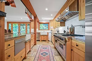 10151 NE Rivenwood Ln, Carlton, OR 97111 - Photo 12