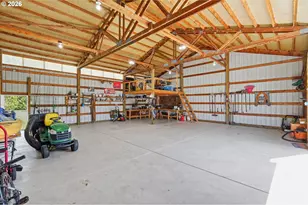 28003 Green Oaks Dr, Eugene, OR 97402 - Photo 38