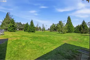 28003 Green Oaks Dr, Eugene, OR 97402 - Photo 30