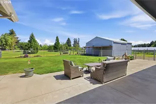 28003 Green Oaks Dr, Eugene, OR 97402 - Photo 28