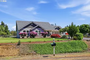 28003 Green Oaks Dr, Eugene, OR 97402 - Photo 48